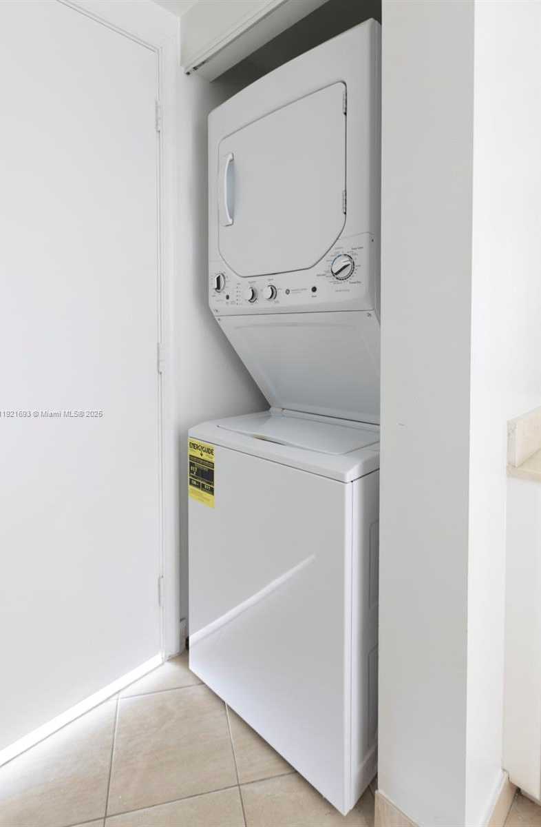 Imagen de Pequeño Objeto