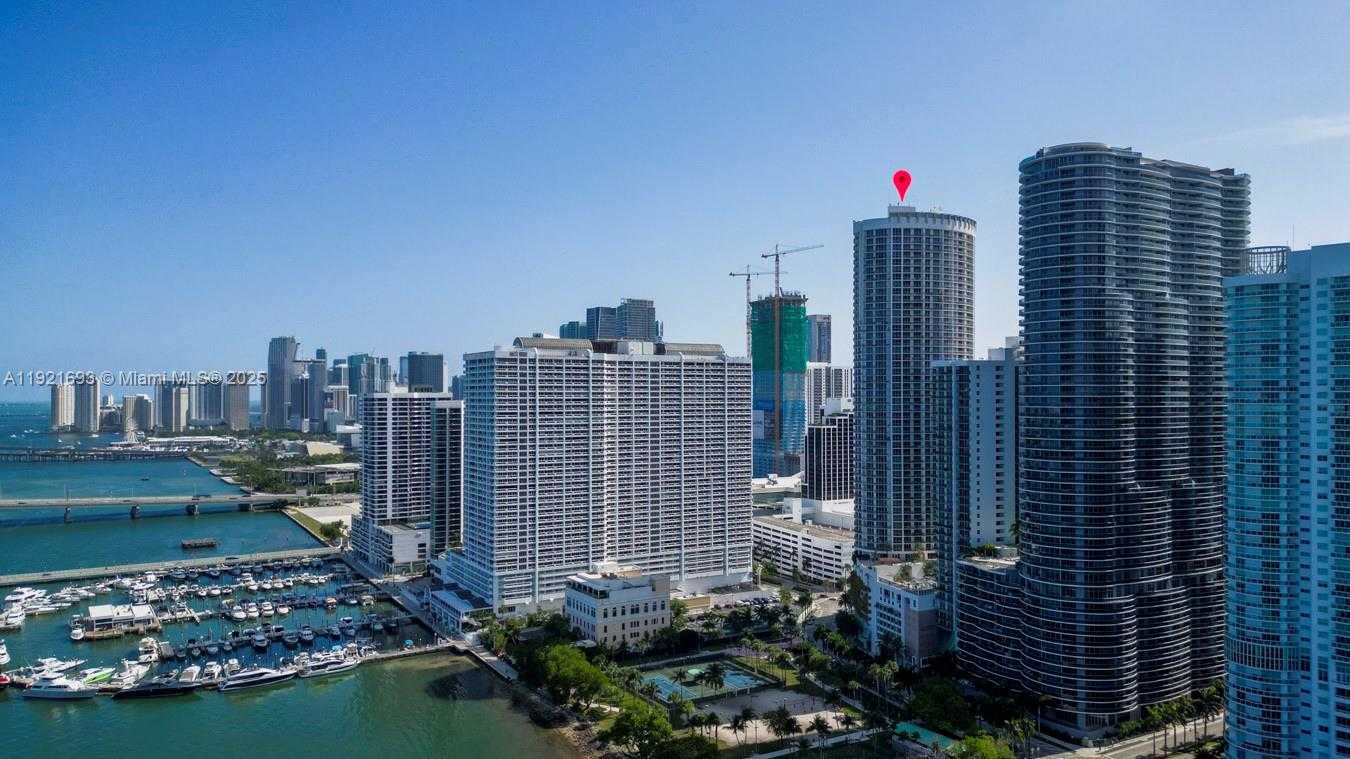 Imagen de Pequeño Objeto