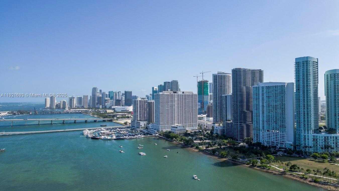 Imagen de Pequeño Objeto