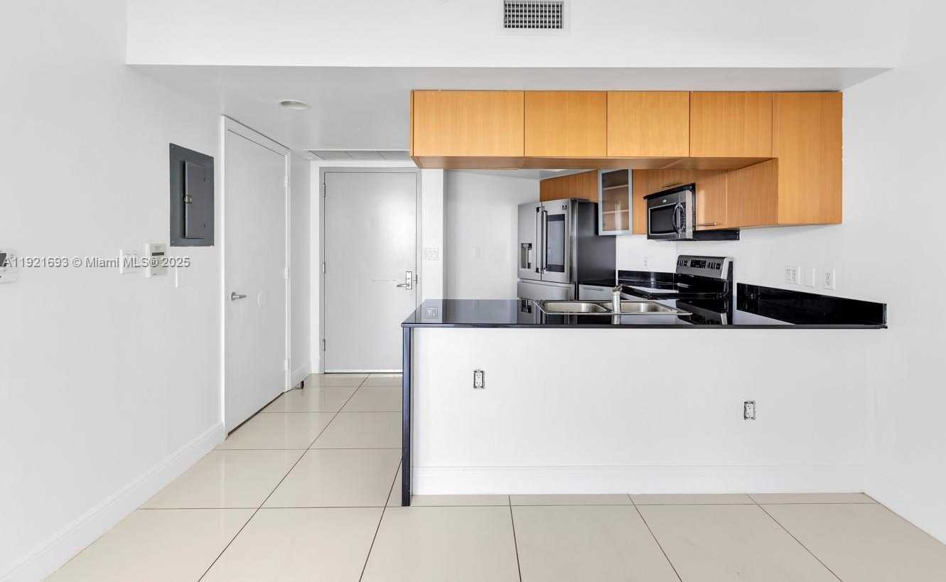 Imagen de Pequeño Objeto