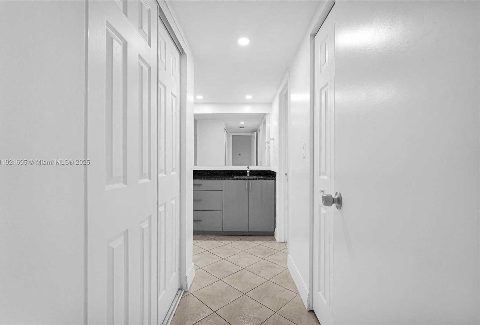 Imagen de Pequeño Objeto