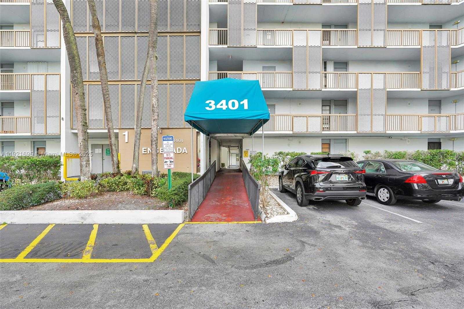 Imagen de Pequeño Objeto