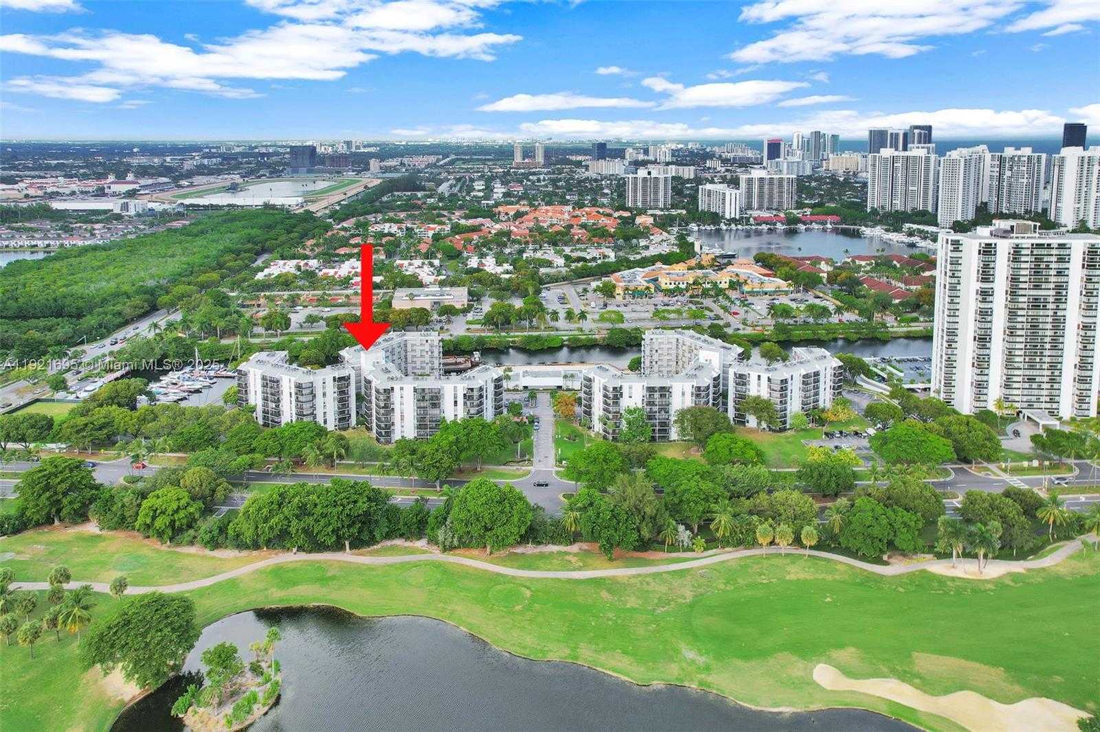 Imagen de Pequeño Objeto