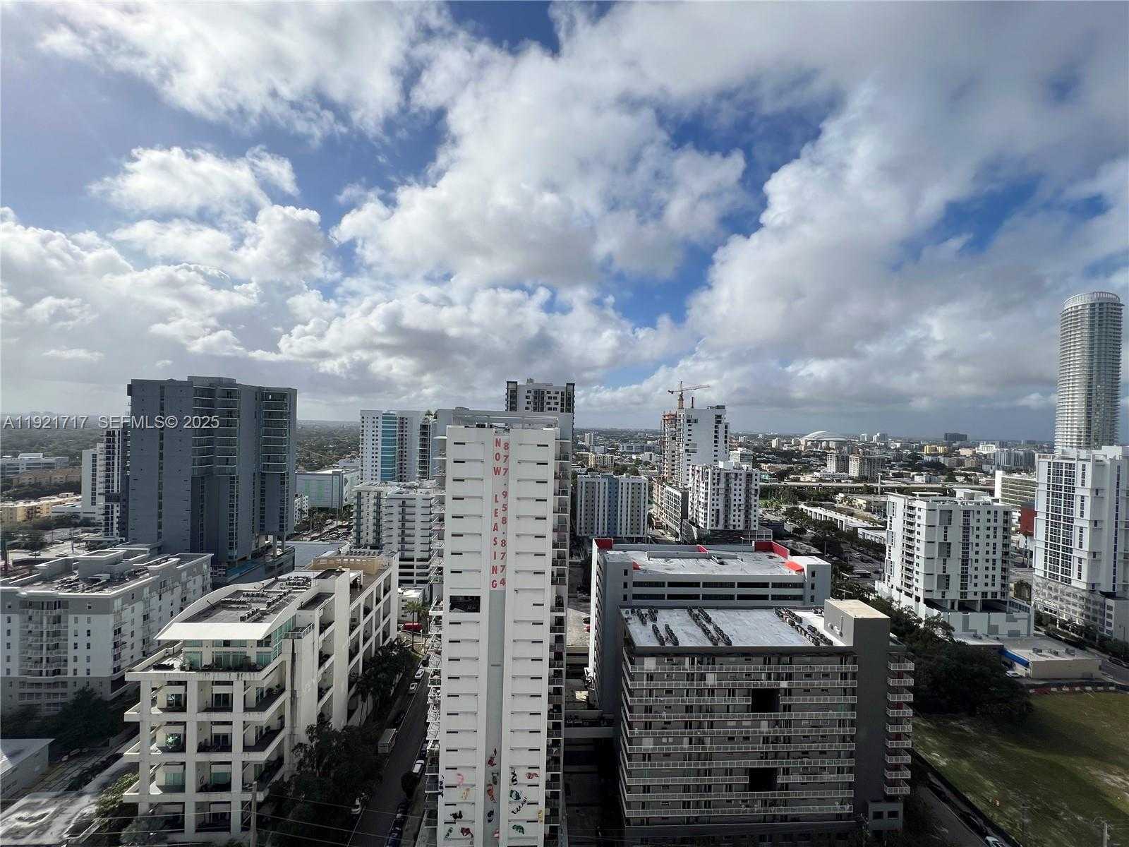 Small Image of 999 SOUTH WEST 1ST AVE #2405, Miami Number 22