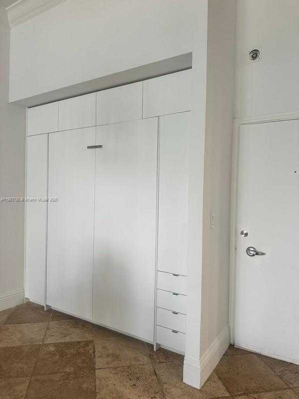 Small Image of 6770 INDIAN CREEK DR #TSB, Miami Beach Number 11