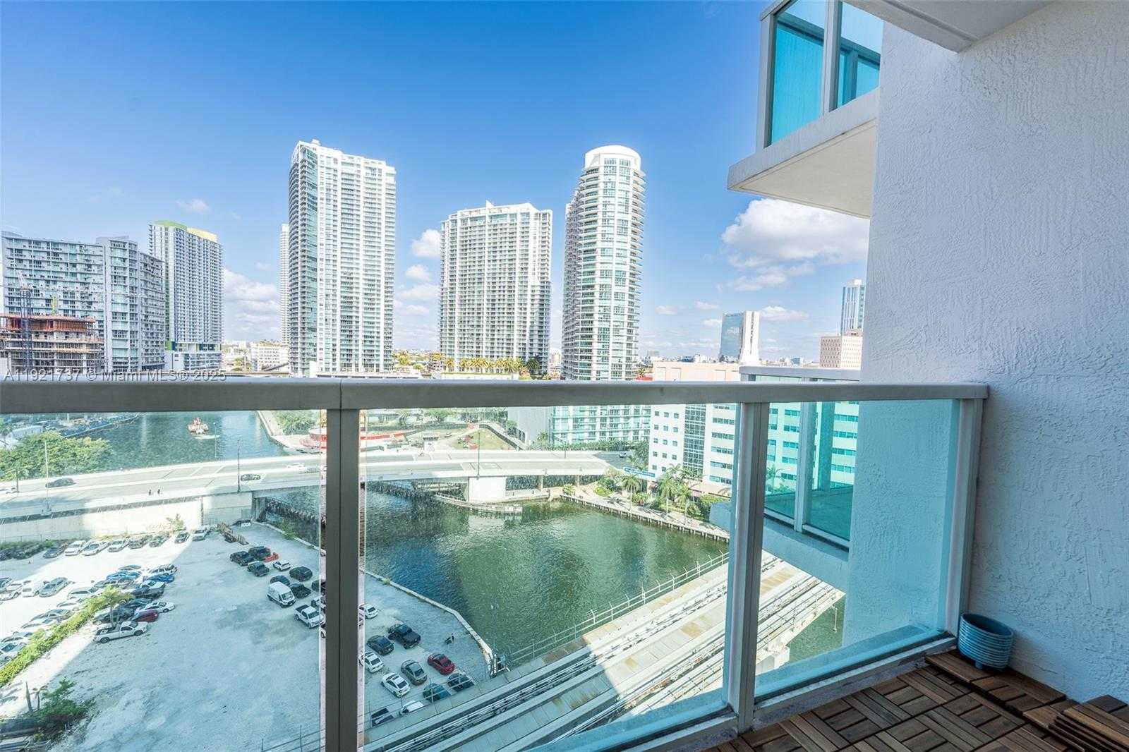 Small Image of 31 SOUTH EAST 5 ST #1603, Miami Number 2