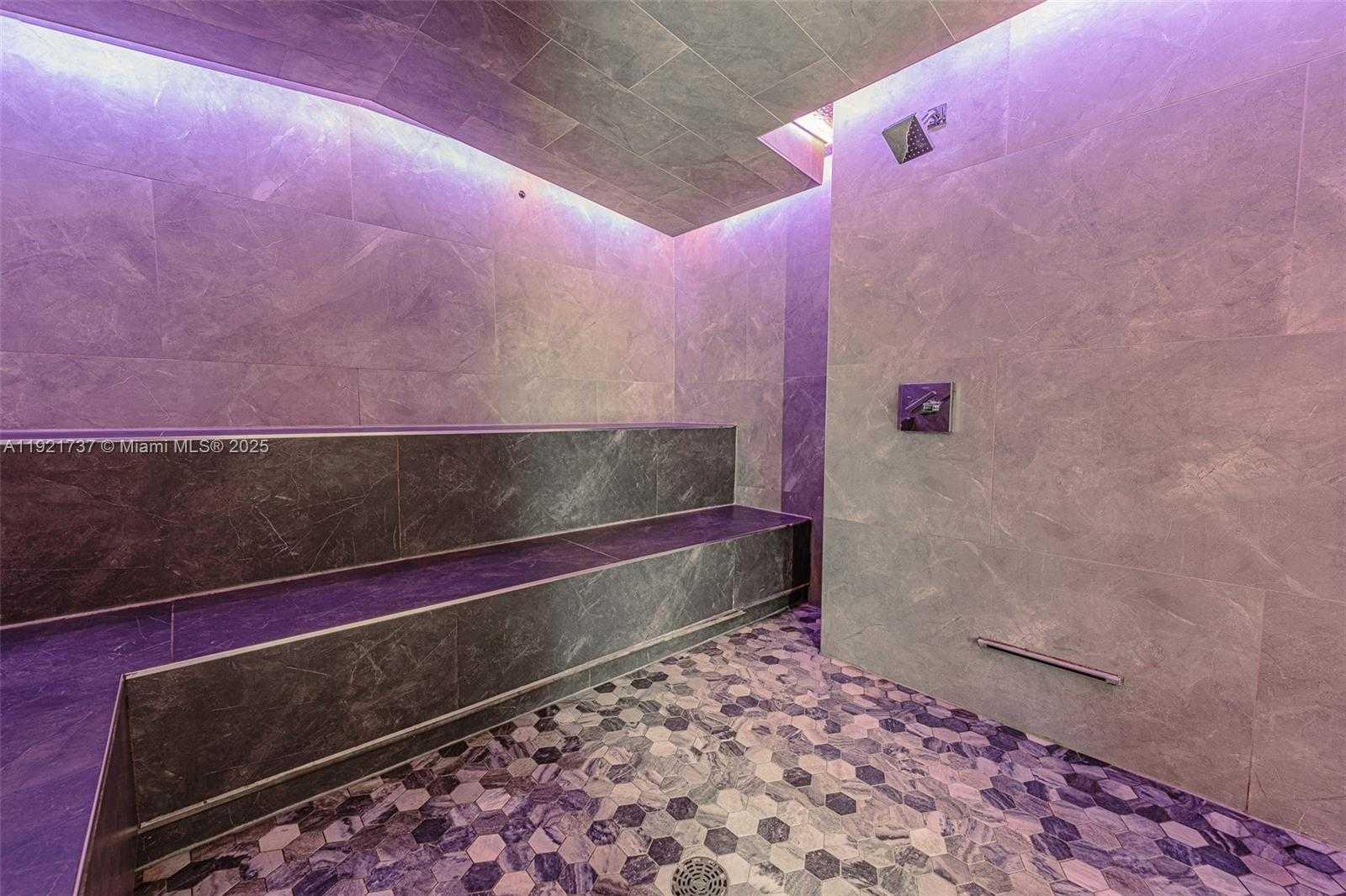 Small Image of 31 SOUTH EAST 5 ST #1603, Miami Number 22