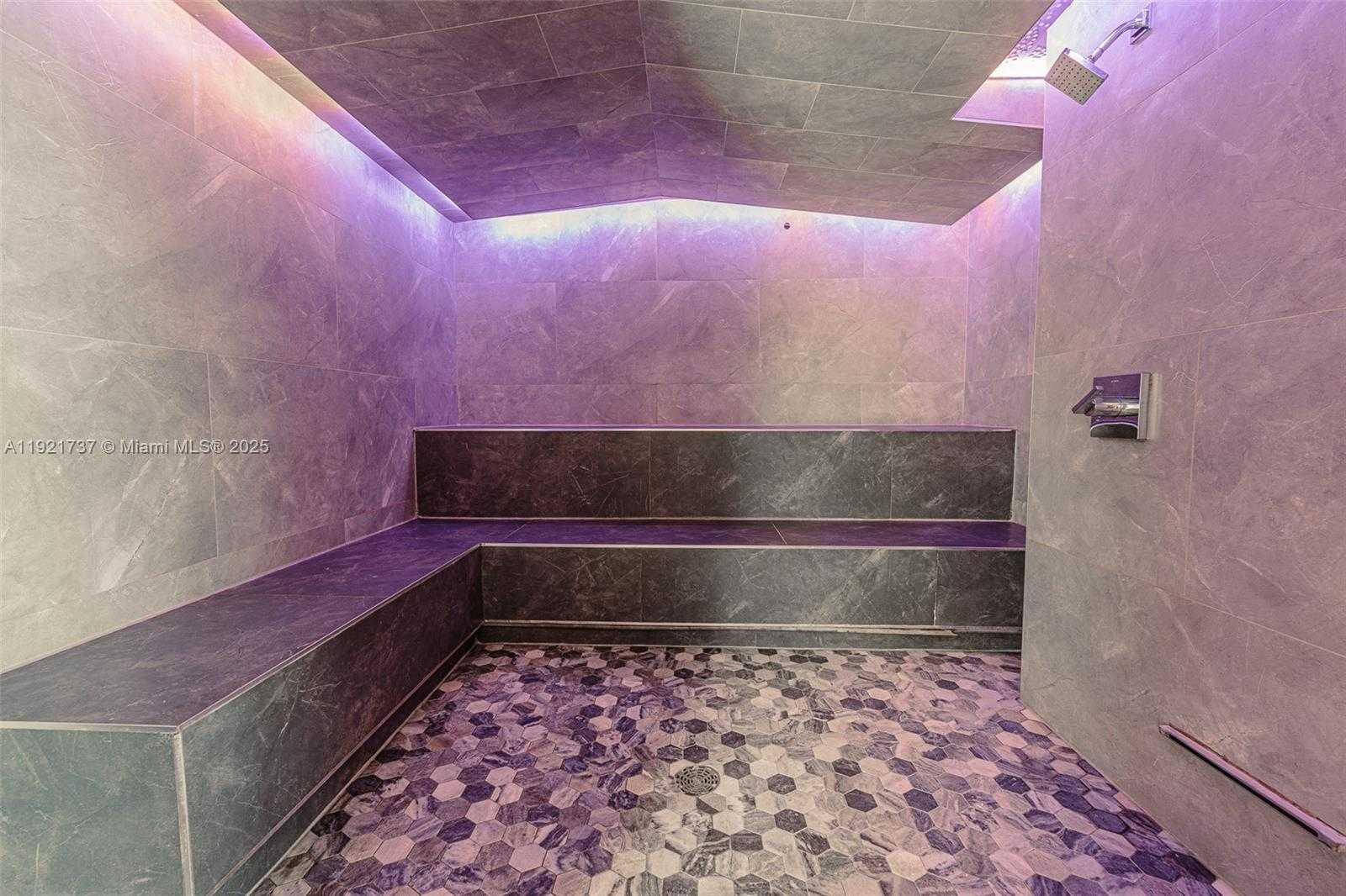 Small Image of 31 SOUTH EAST 5 ST #1603, Miami Number 23