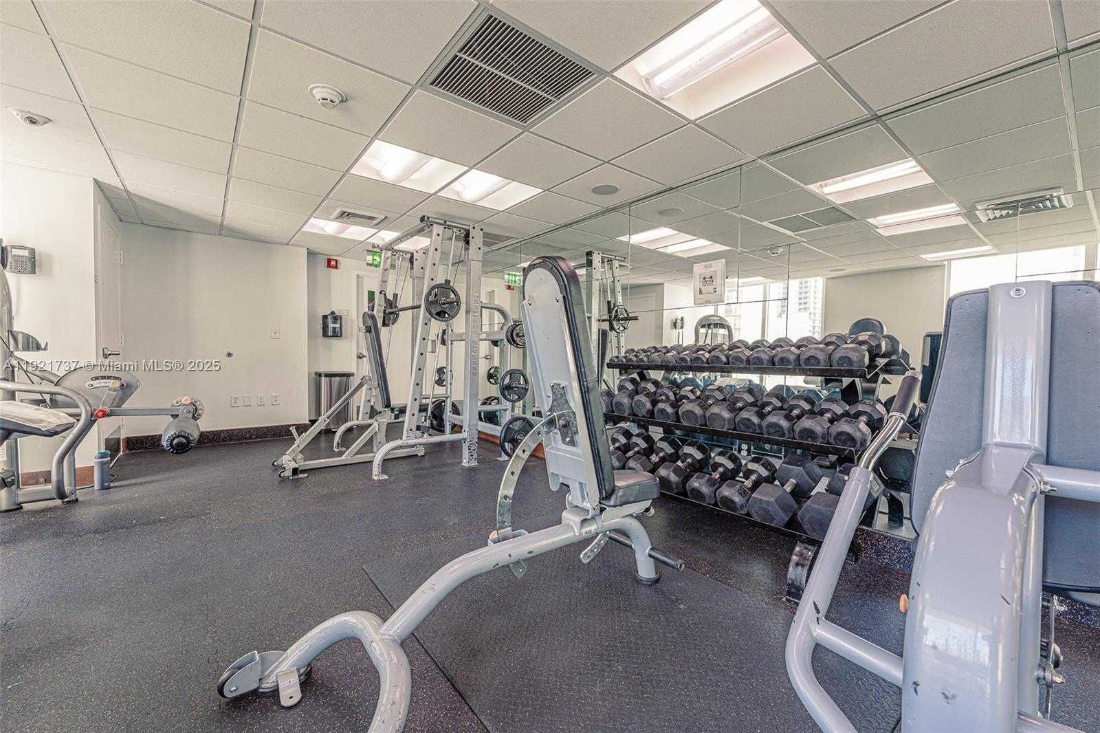 Small Image of 31 SOUTH EAST 5 ST #1603, Miami Number 30