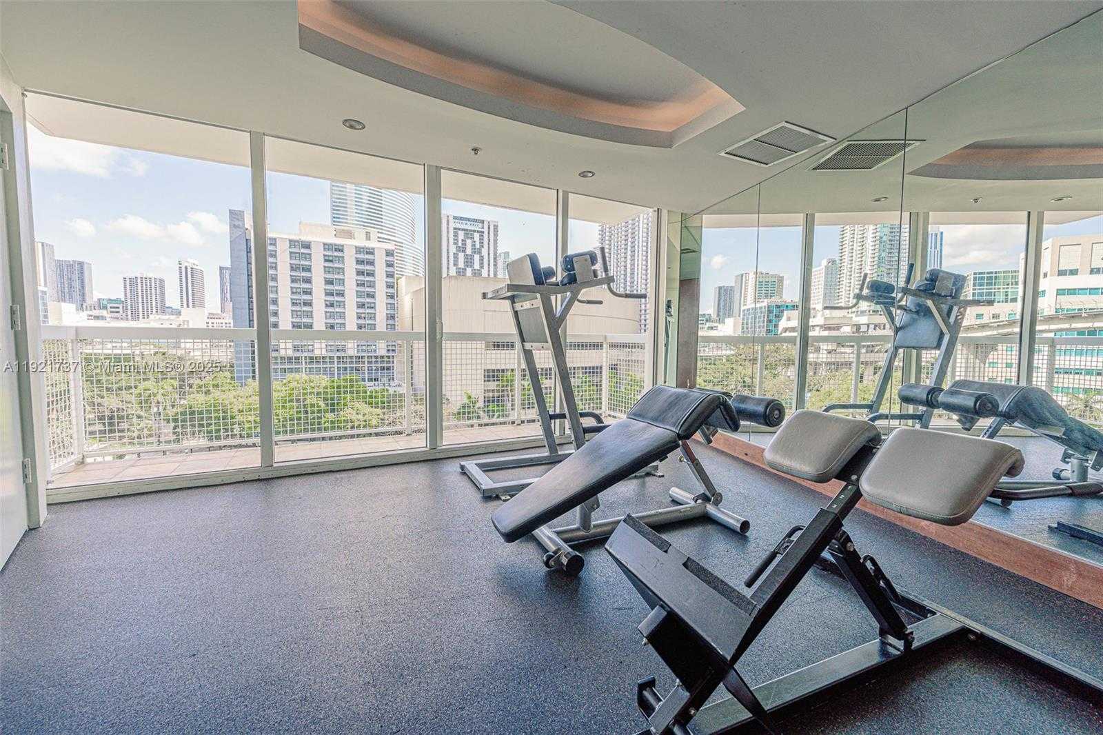 Small Image of 31 SOUTH EAST 5 ST #1603, Miami Number 32