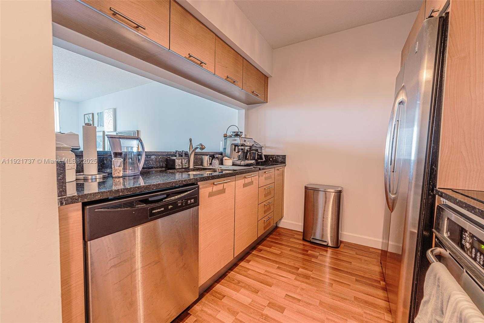 Small Image of 31 SOUTH EAST 5 ST #1603, Miami Number 5