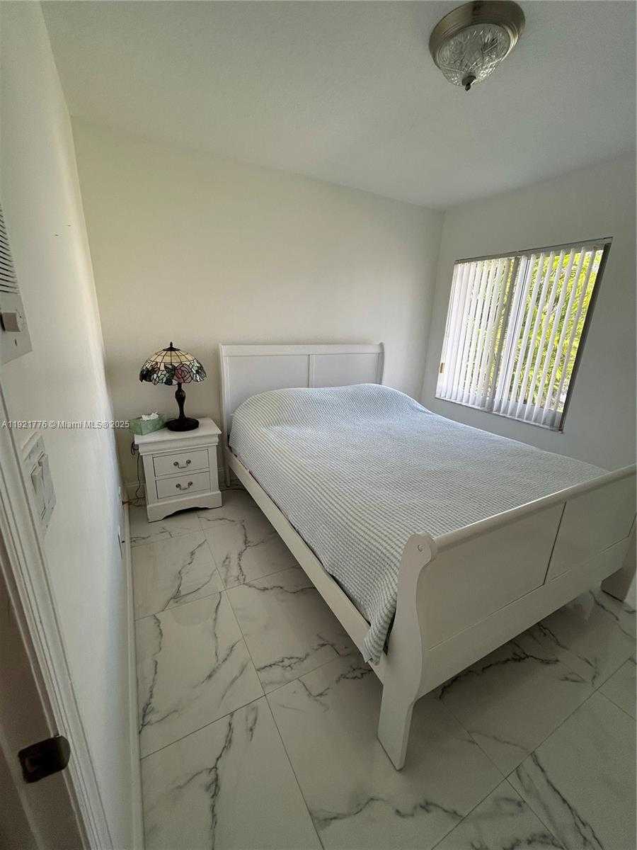 Small Image of 16620 SOUTH WEST 101ST TER #01, Miami Number 2