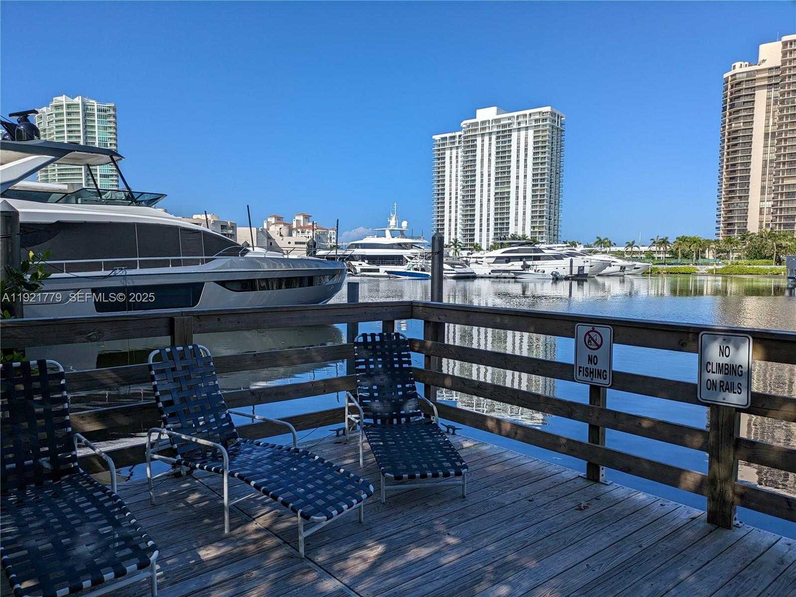 Small Image of 19901 EAST COUNTRY CLUB DR #2305, Aventura Number 15