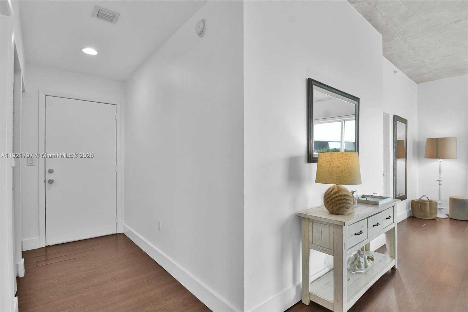 Small Image of 234 NORTH EAST 3RD ST #1802, Miami Number 17
