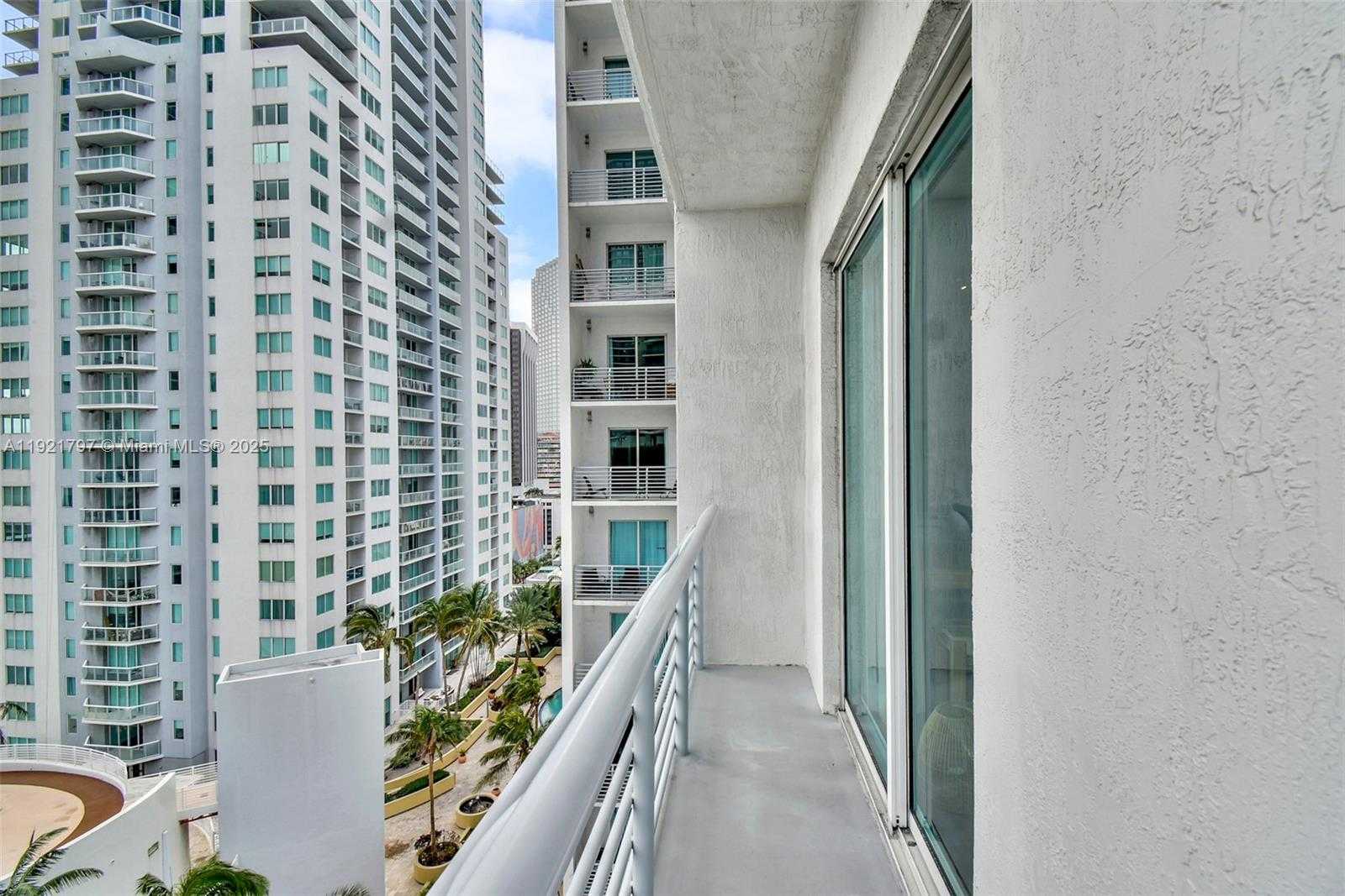 Small Image of 234 NORTH EAST 3RD ST #1802, Miami Number 42