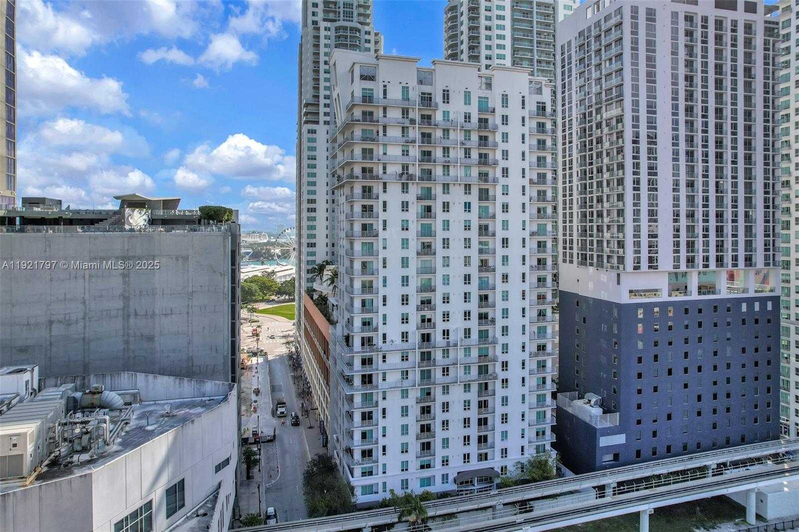 Small Image of 234 NORTH EAST 3RD ST #1802, Miami Number 46