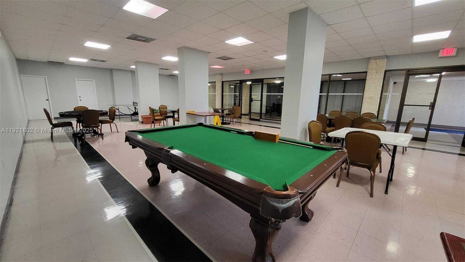 Small Image of 1985 SOUTH OCEAN DR #3A, Hallandale Beach Number 15