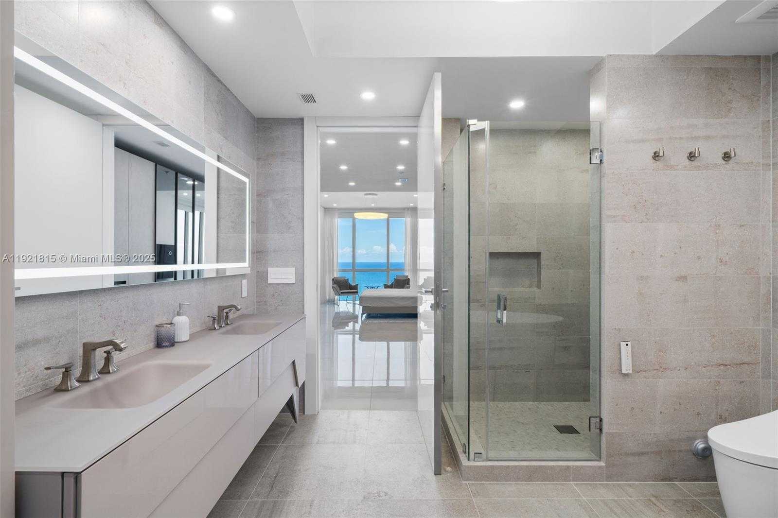 Small Image of 18201 COLLINS AVE #4606, Sunny Isles Beach Number 19