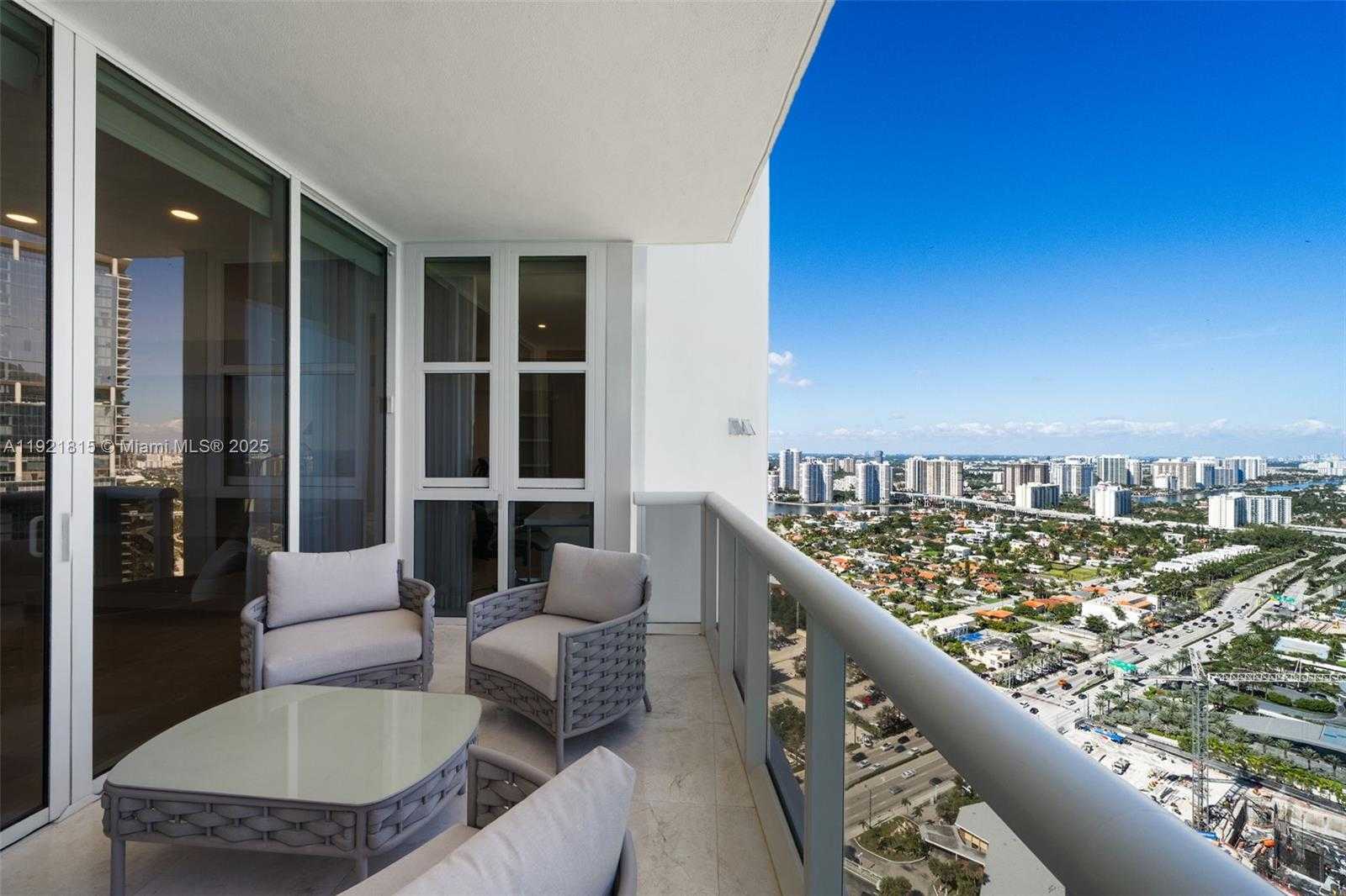 Small Image of 18201 COLLINS AVE #4606, Sunny Isles Beach Number 28