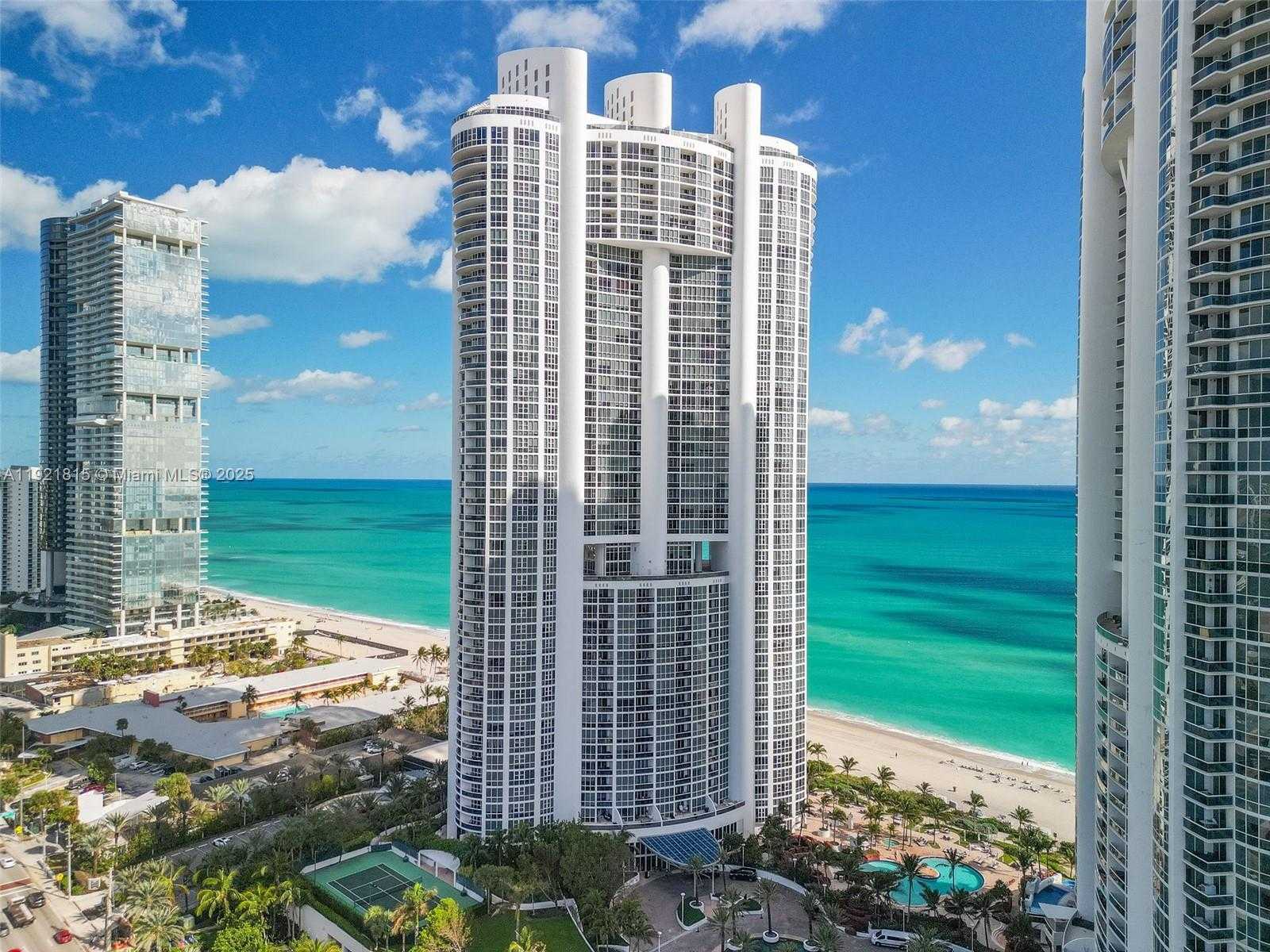 Small Image of 18201 COLLINS AVE #4606, Sunny Isles Beach Number 31