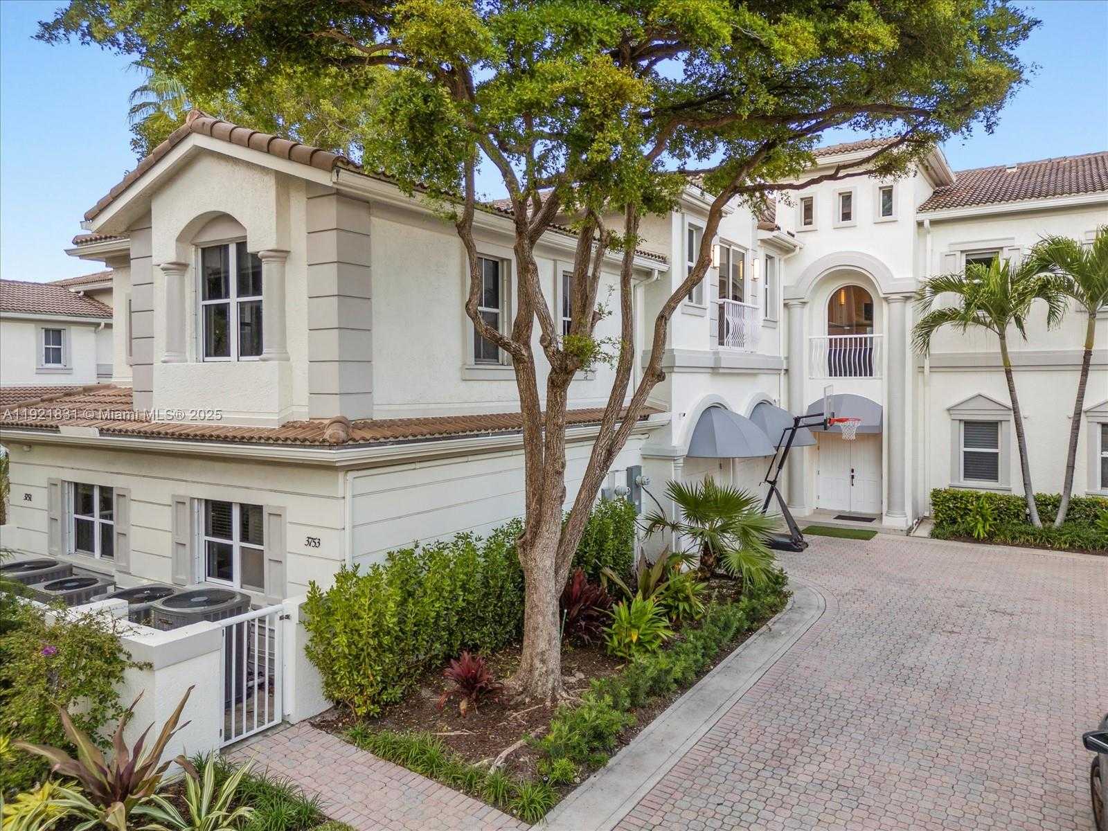 Small Image of 3753 NORTH EAST 214 ST #42, Aventura Number 45