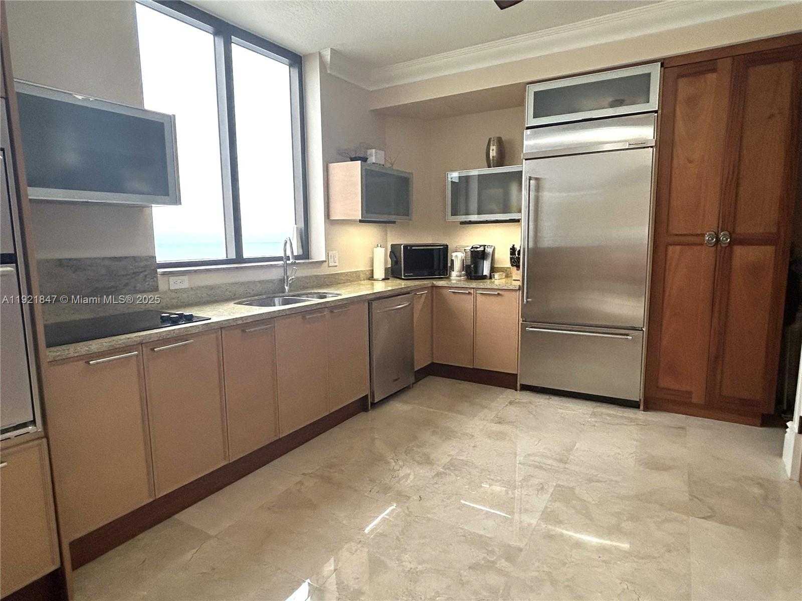 Small Image of 16275 COLLINS AVE #1002, Sunny Isles Beach Number 6