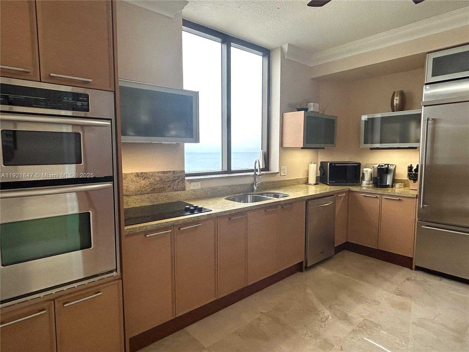 Small Image of 16275 COLLINS AVE #1002, Sunny Isles Beach Number 7