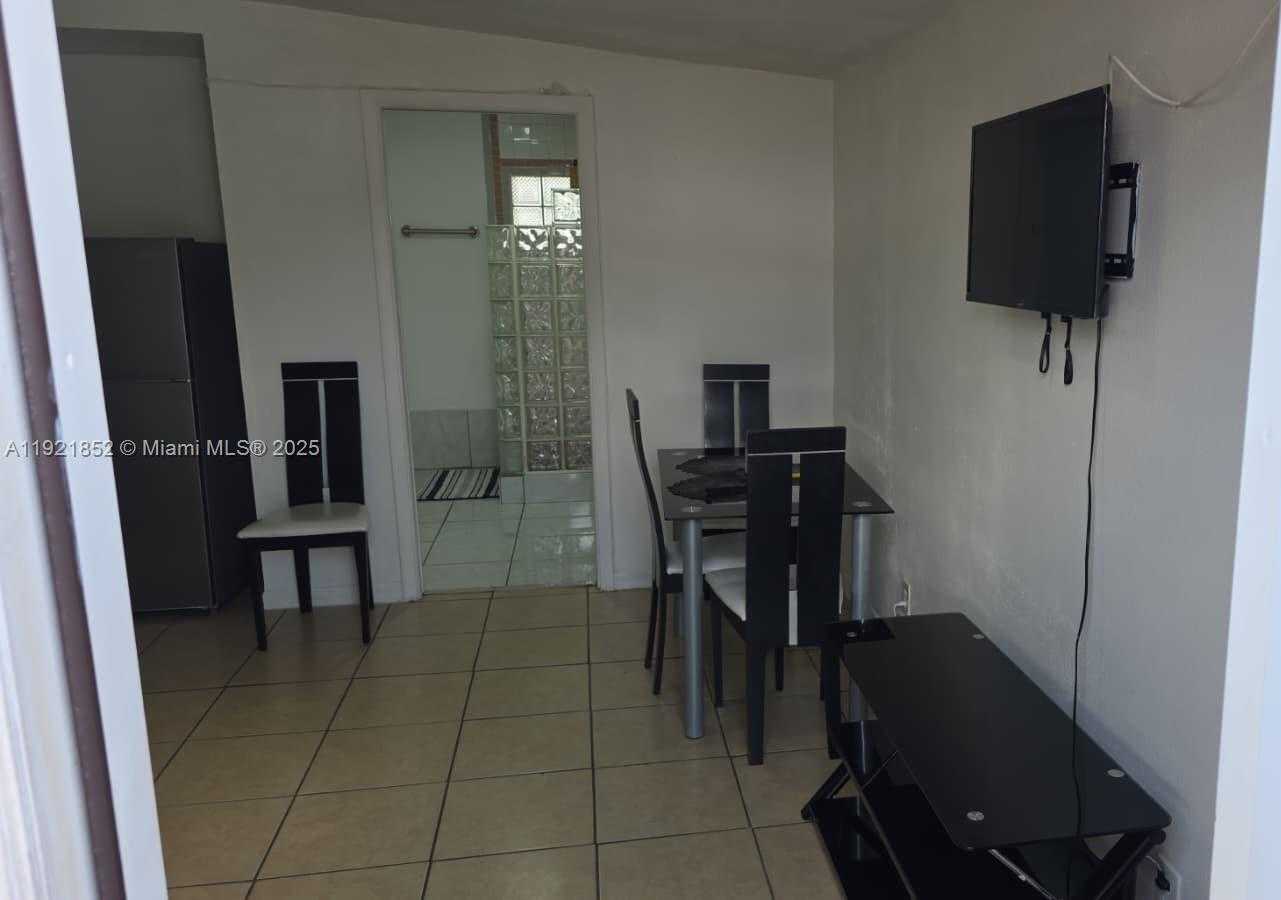 Small Image of 30232 SOUTH WEST 172ND AVE #2, Homestead Number 3