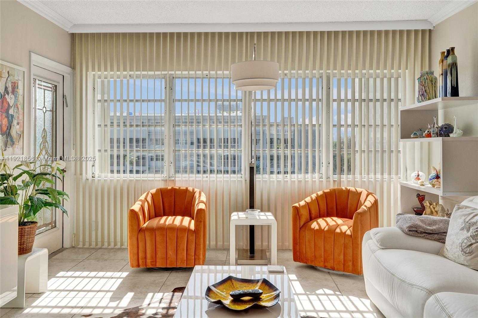 Small Image of 330 SOUTH EAST 2ND ST #404E, Hallandale Beach Number 10