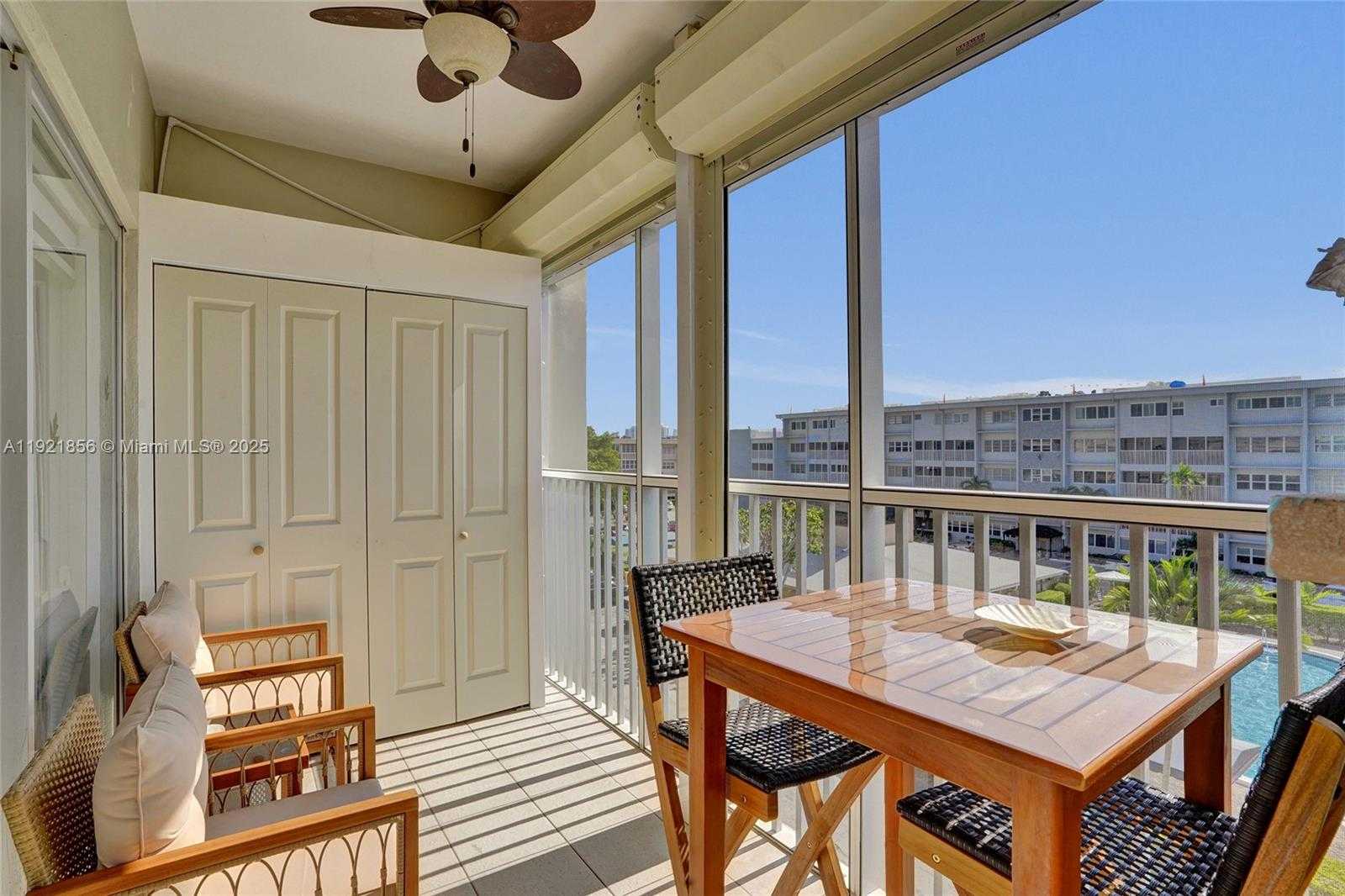 Small Image of 330 SOUTH EAST 2ND ST #404E, Hallandale Beach Number 25