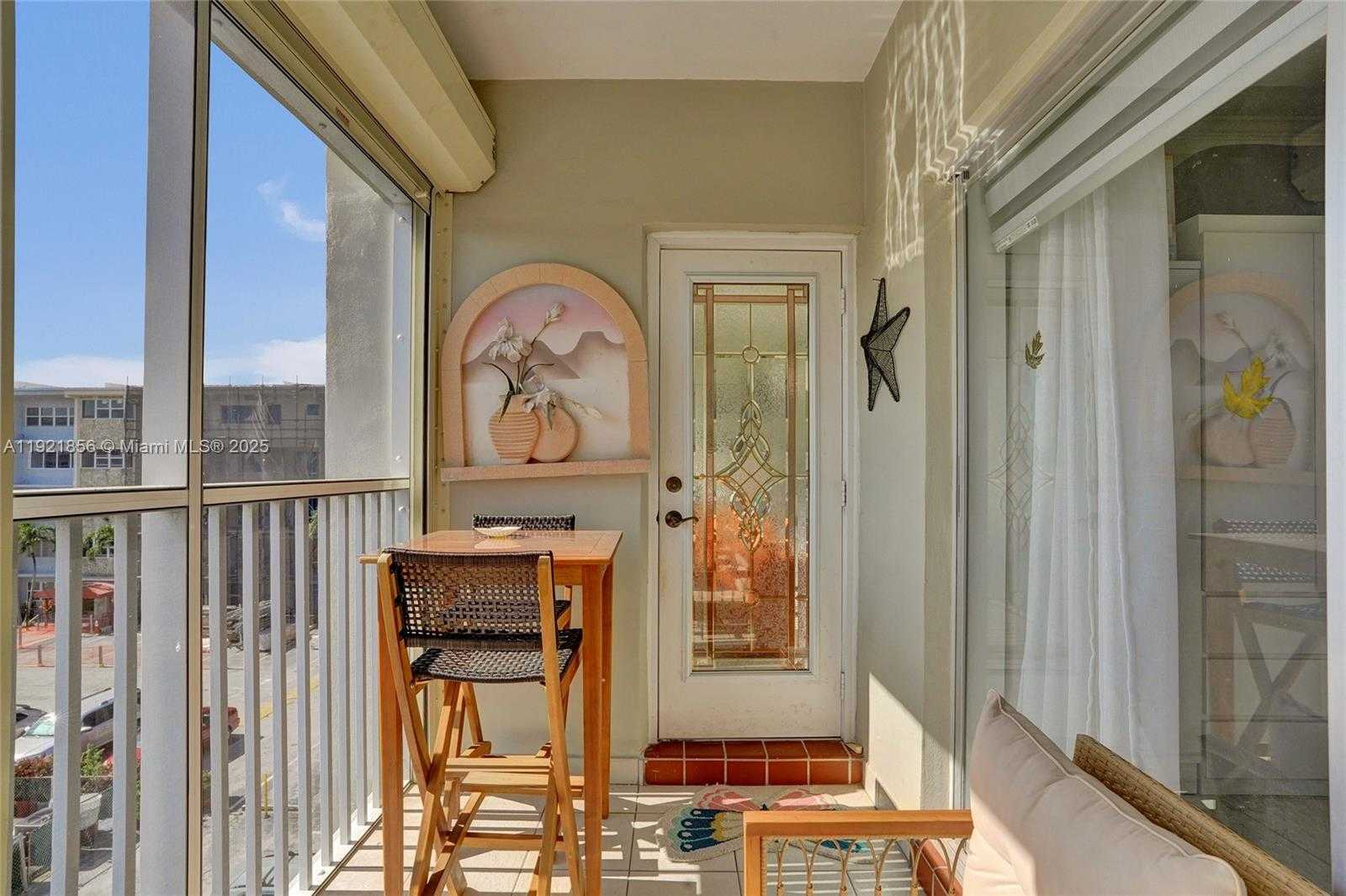 Small Image of 330 SOUTH EAST 2ND ST #404E, Hallandale Beach Number 26