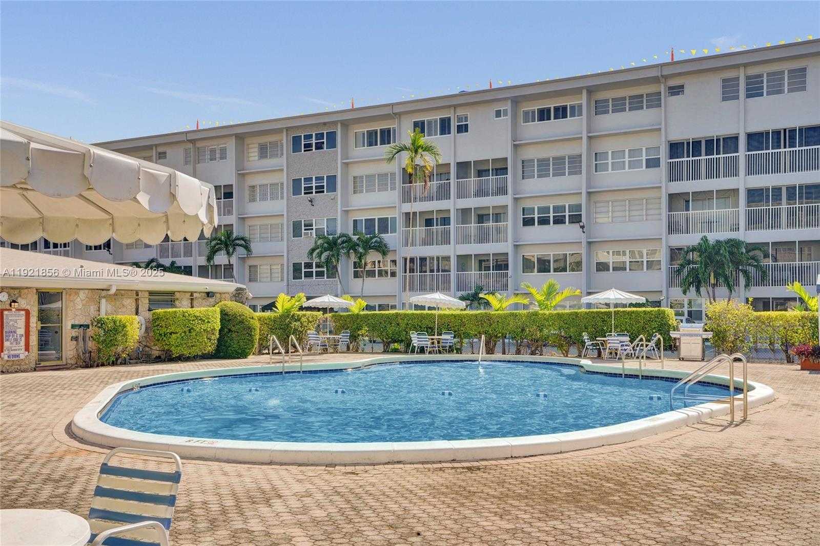 Small Image of 330 SOUTH EAST 2ND ST #404E, Hallandale Beach Number 38