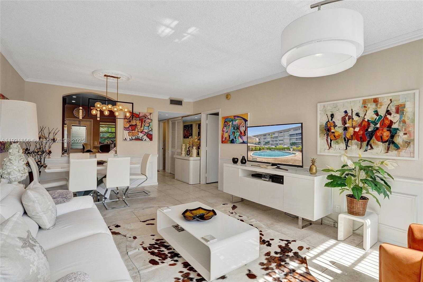 Small Image of 330 SOUTH EAST 2ND ST #404E, Hallandale Beach Number 9