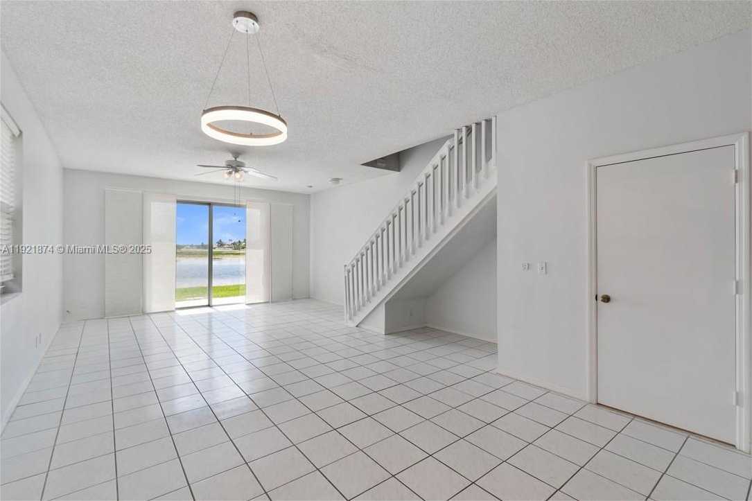 Small Image of 1820 SALERNO CIR, Weston Number 4