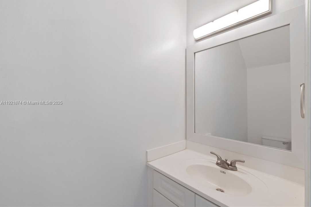 Small Image of 1820 SALERNO CIR, Weston Number 8