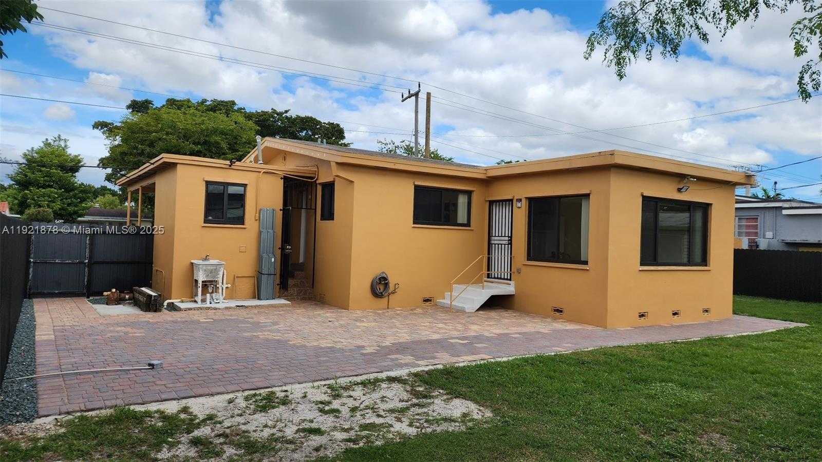 Small Image of 8010 SOUTH WEST 16TH ST #8010, Miami Number 26