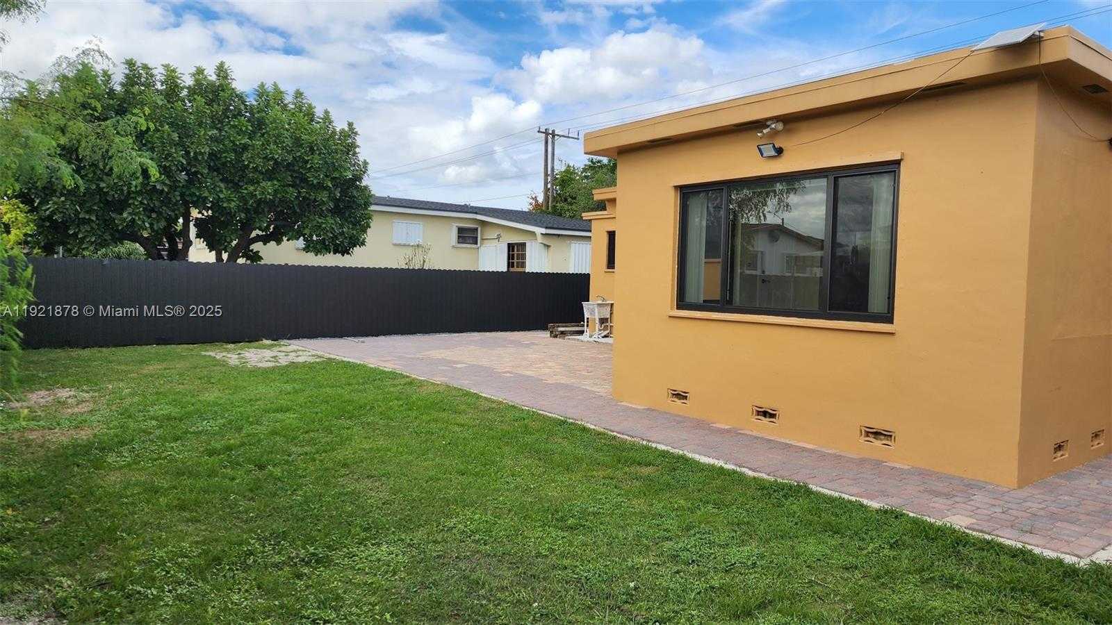 Small Image of 8010 SOUTH WEST 16TH ST #8010, Miami Number 30