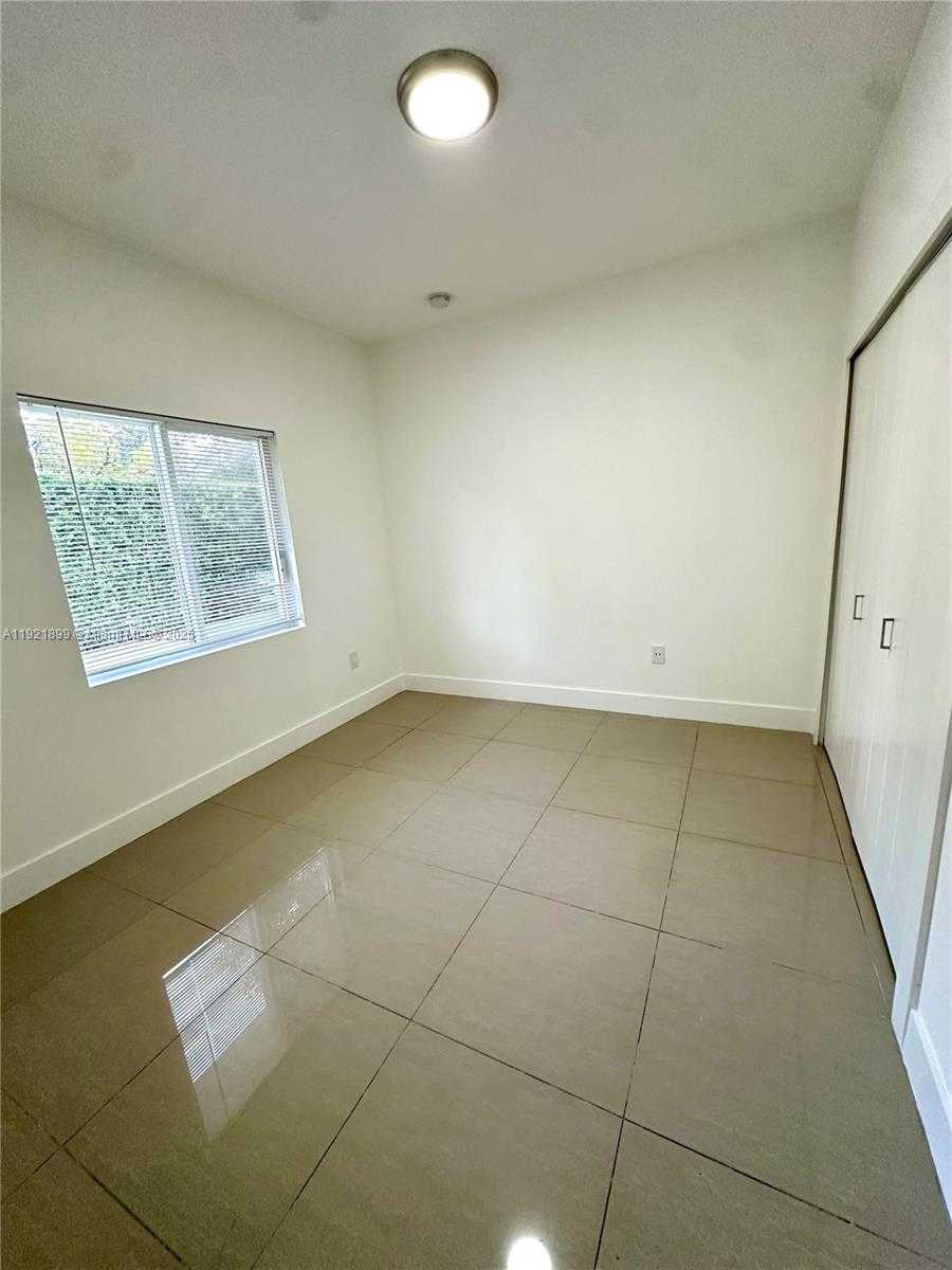 Small Image of 14890 NORTH EAST 10TH AVE #1, Miami Number 10
