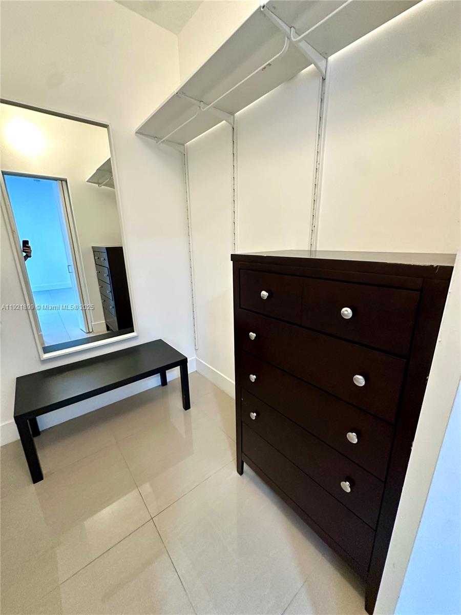 Small Image of 14890 NORTH EAST 10TH AVE #1, Miami Number 8