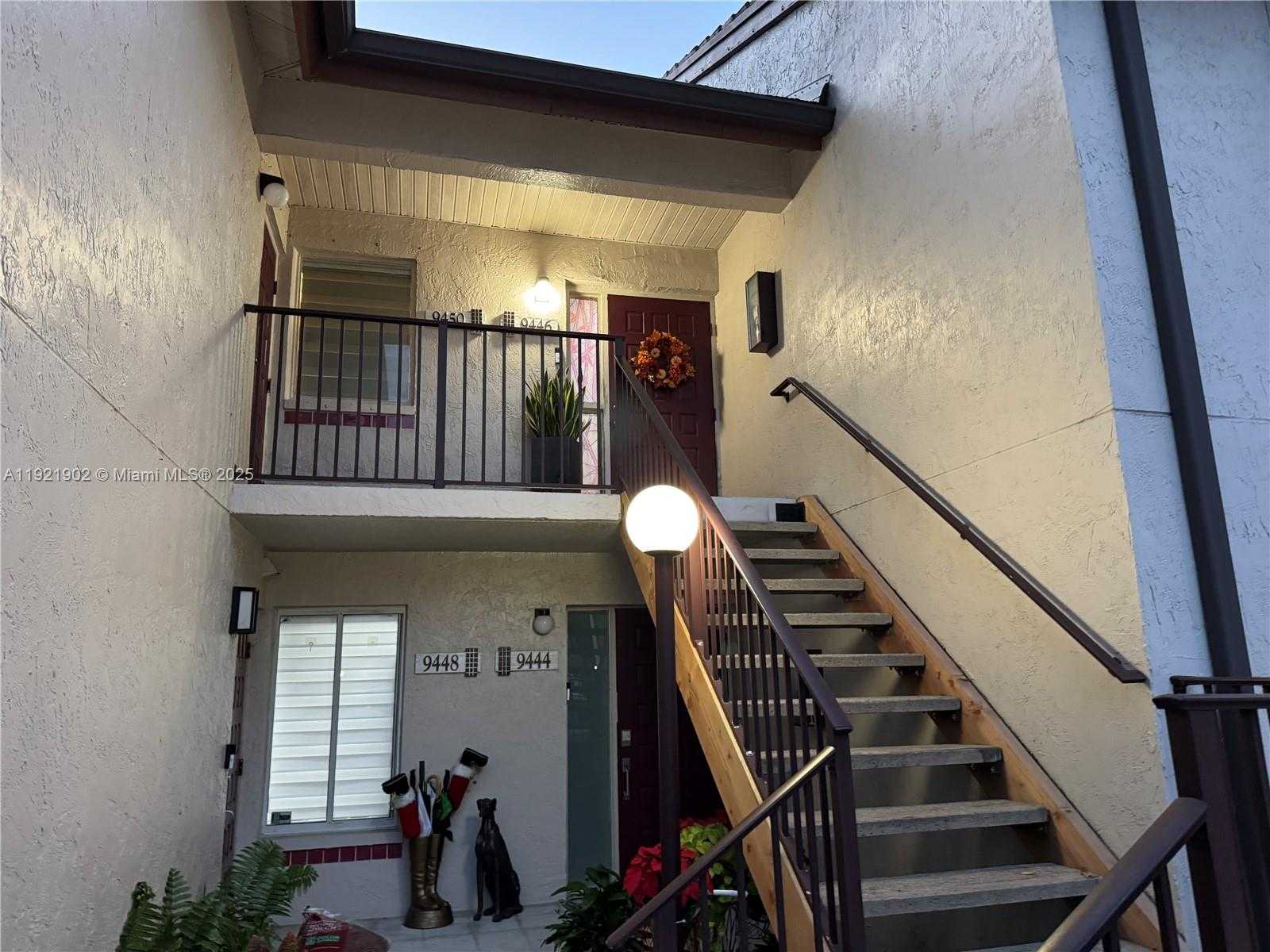 Small Image of 9446 SOUTH WEST 140TH CT #9446, Miami Number 21