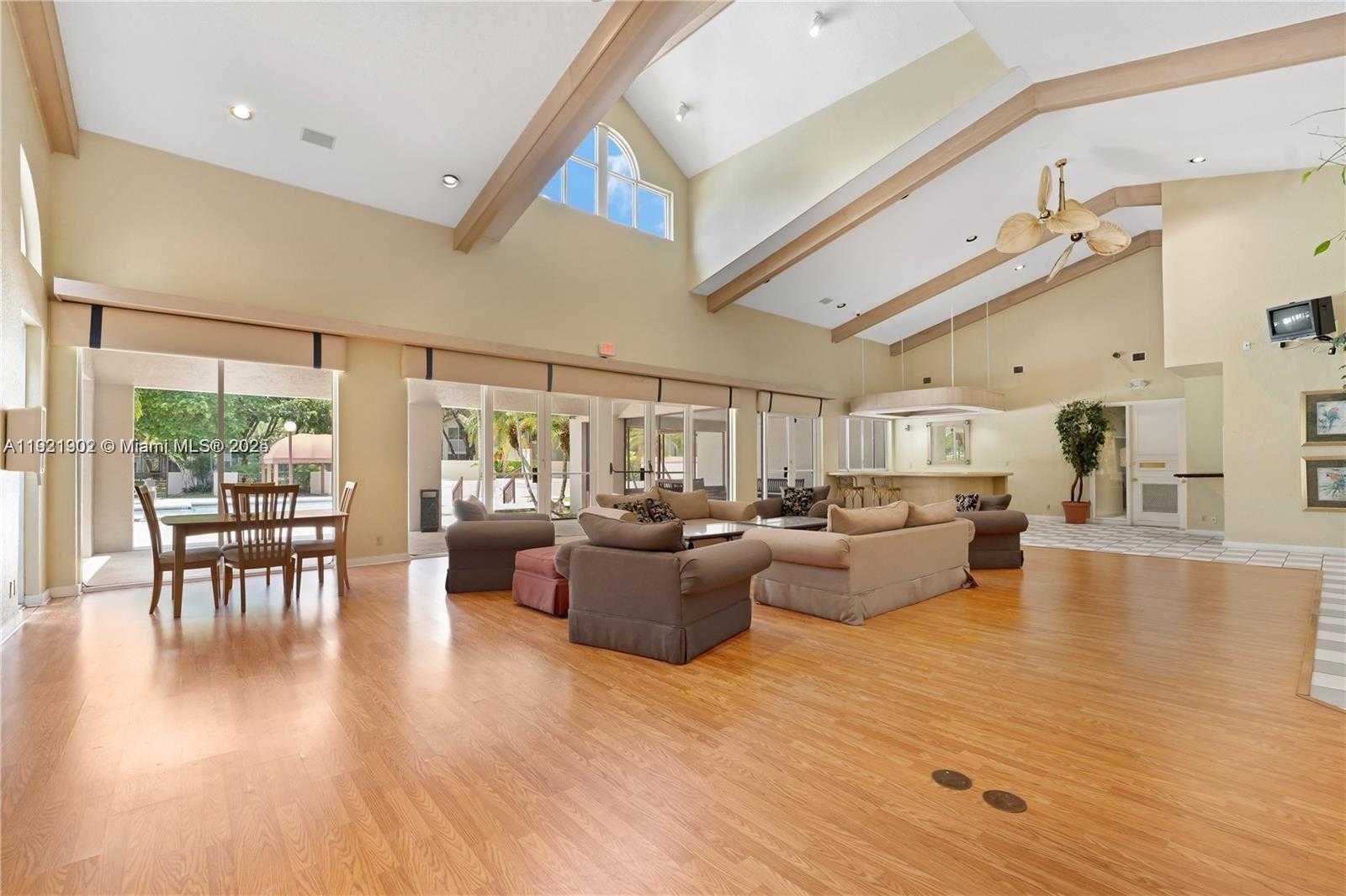 Small Image of 9446 SOUTH WEST 140TH CT #9446, Miami Number 30