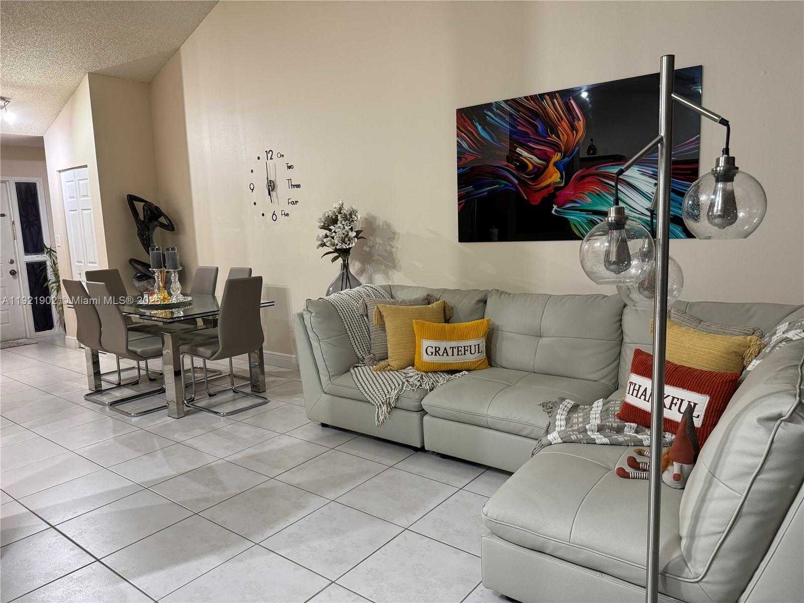 Small Image of 9446 SOUTH WEST 140TH CT #9446, Miami Number 68