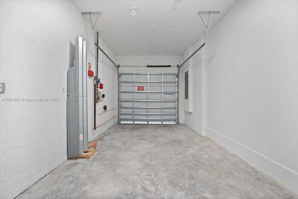 Small Image of 286 SOUTH WEST 159TH PL #286, Pembroke Pines Number 29