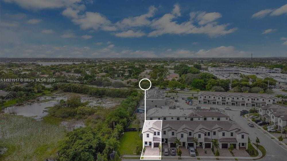 Small Image of 286 SOUTH WEST 159TH PL #286, Pembroke Pines Number 40