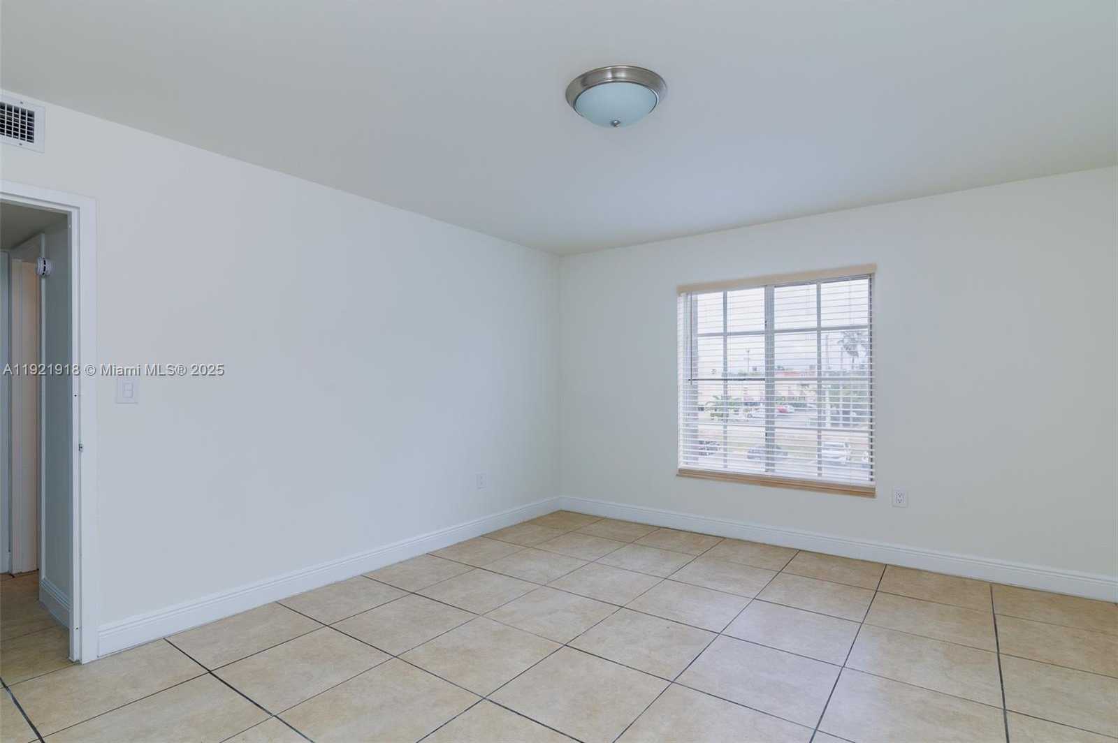 Small Image of 4804 NORTH WEST 79TH AVE #308, Doral Number 16