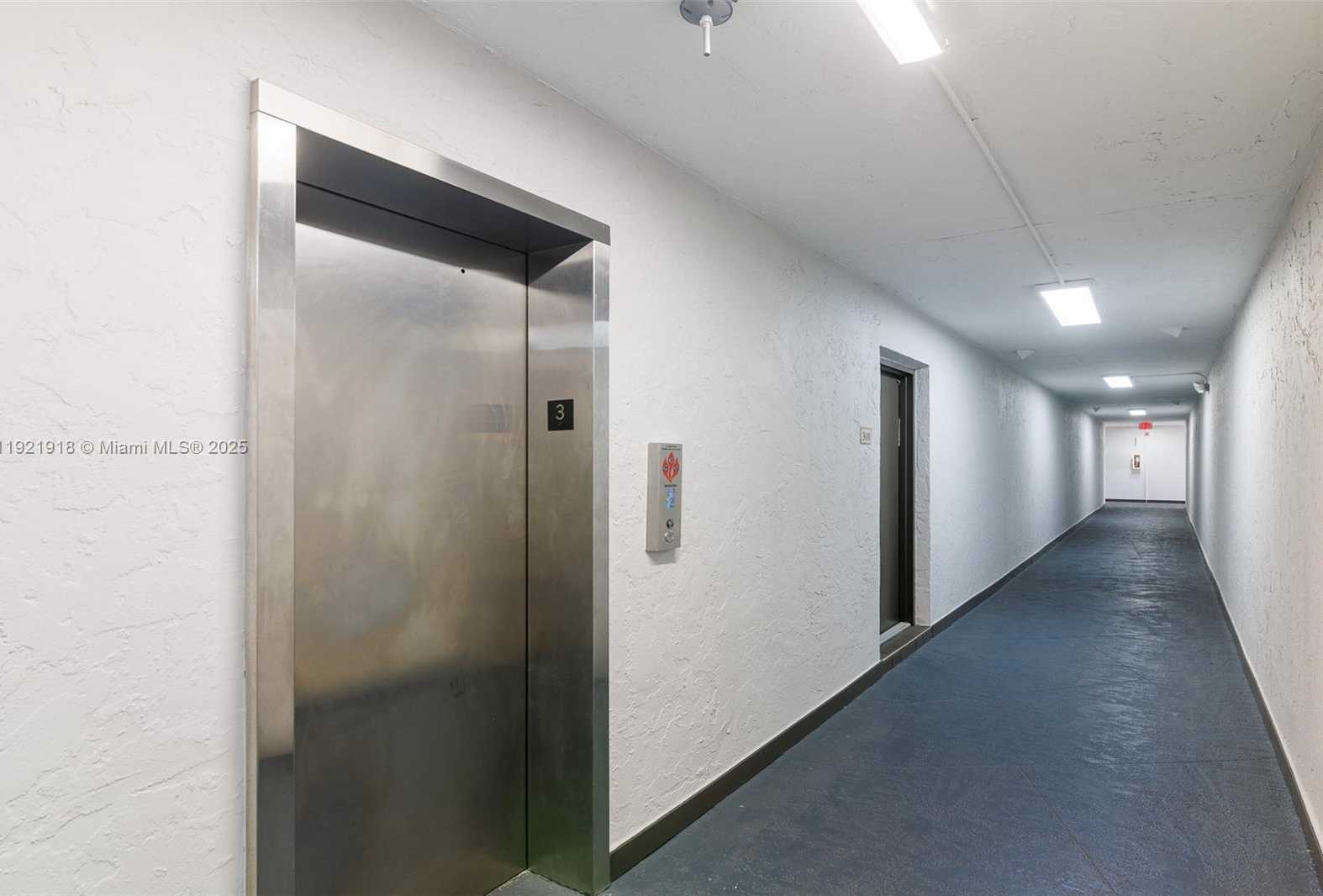 Small Image of 4804 NORTH WEST 79TH AVE #308, Doral Number 31