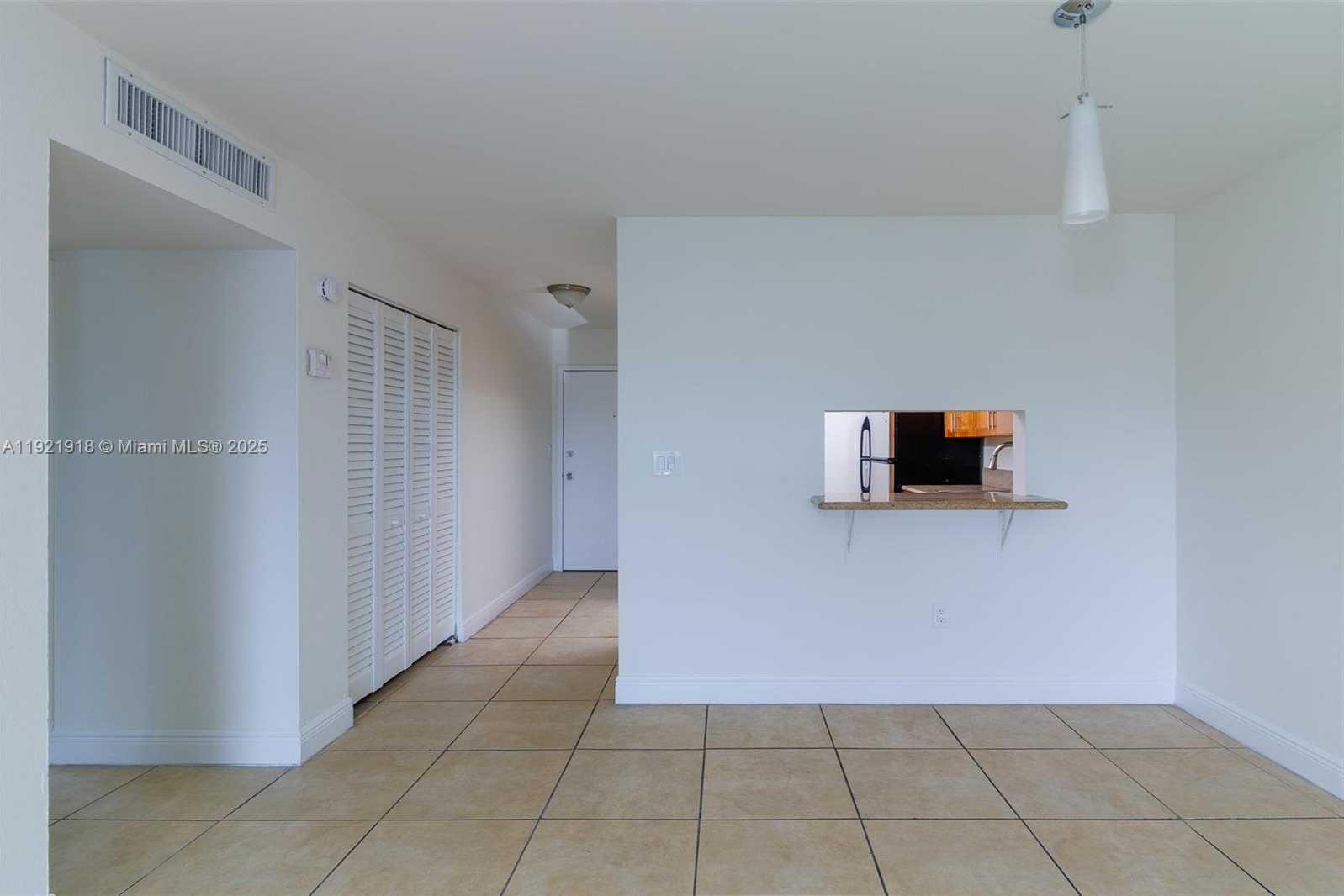 Small Image of 4804 NORTH WEST 79TH AVE #308, Doral Number 6