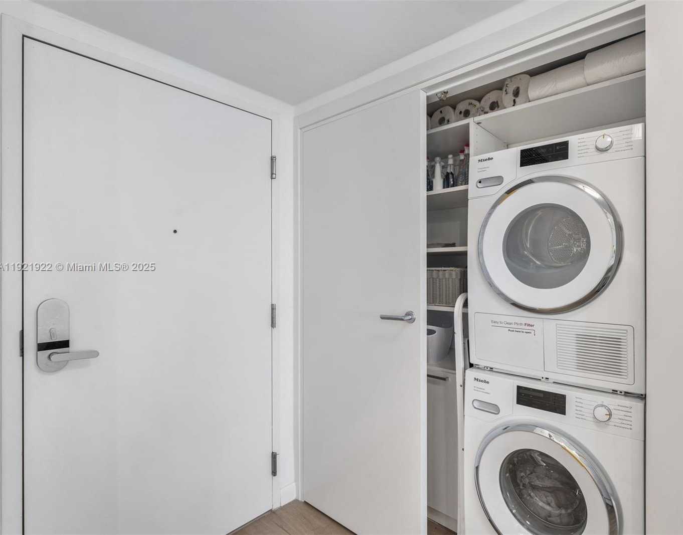 Small Image of 2301 COLLINS AVE #902, Miami Beach Number 13