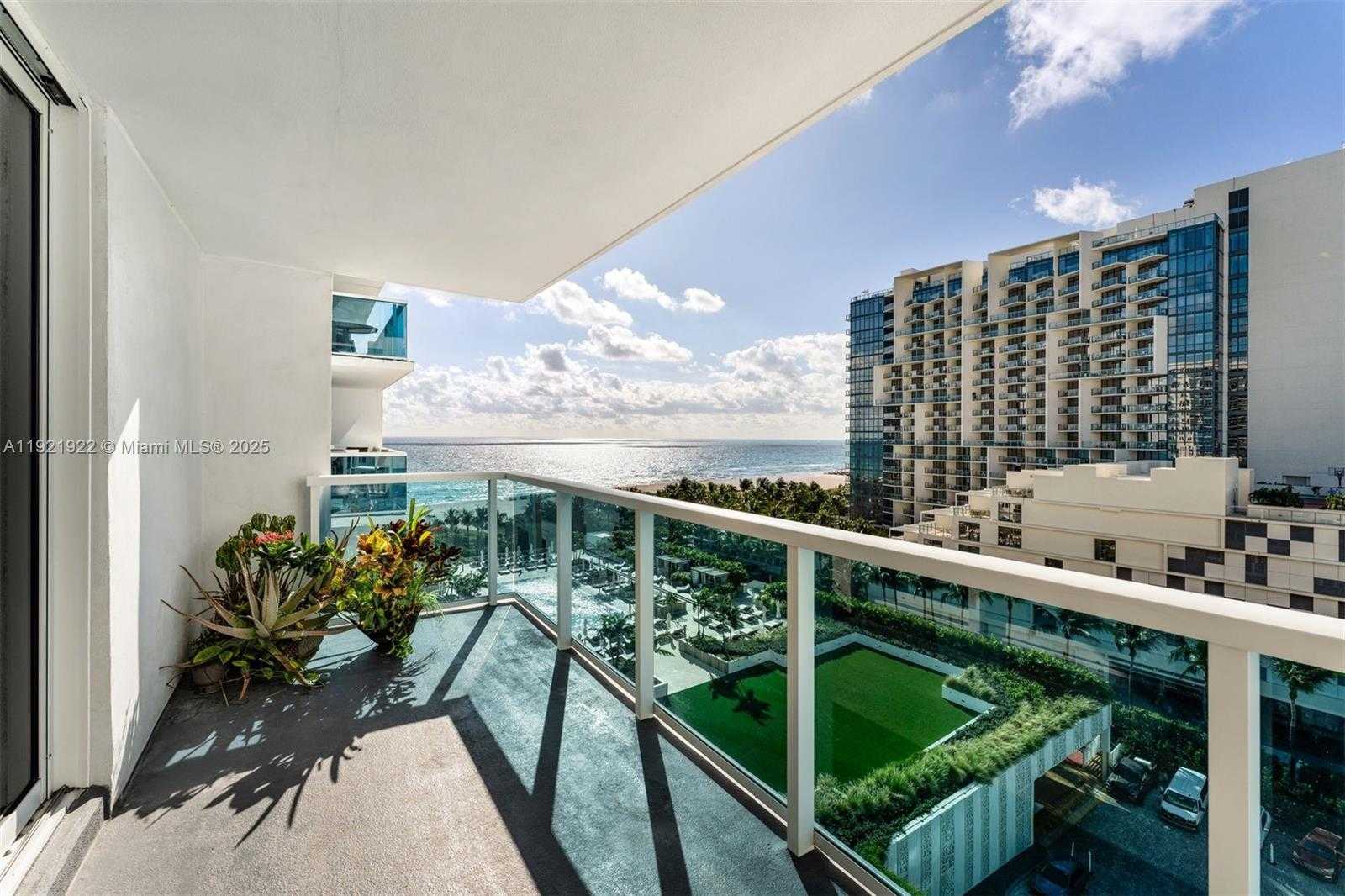 Small Image of 2301 COLLINS AVE #902, Miami Beach Number 22