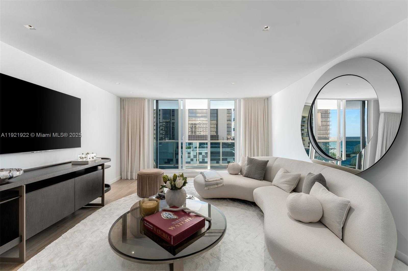 Small Image of 2301 COLLINS AVE #902, Miami Beach Number 9